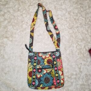Vera Bradley Petal Paisley Hipster Crossbody Bag Adjustable Medium Size Quilted